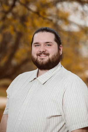 Professional Headshot (1)