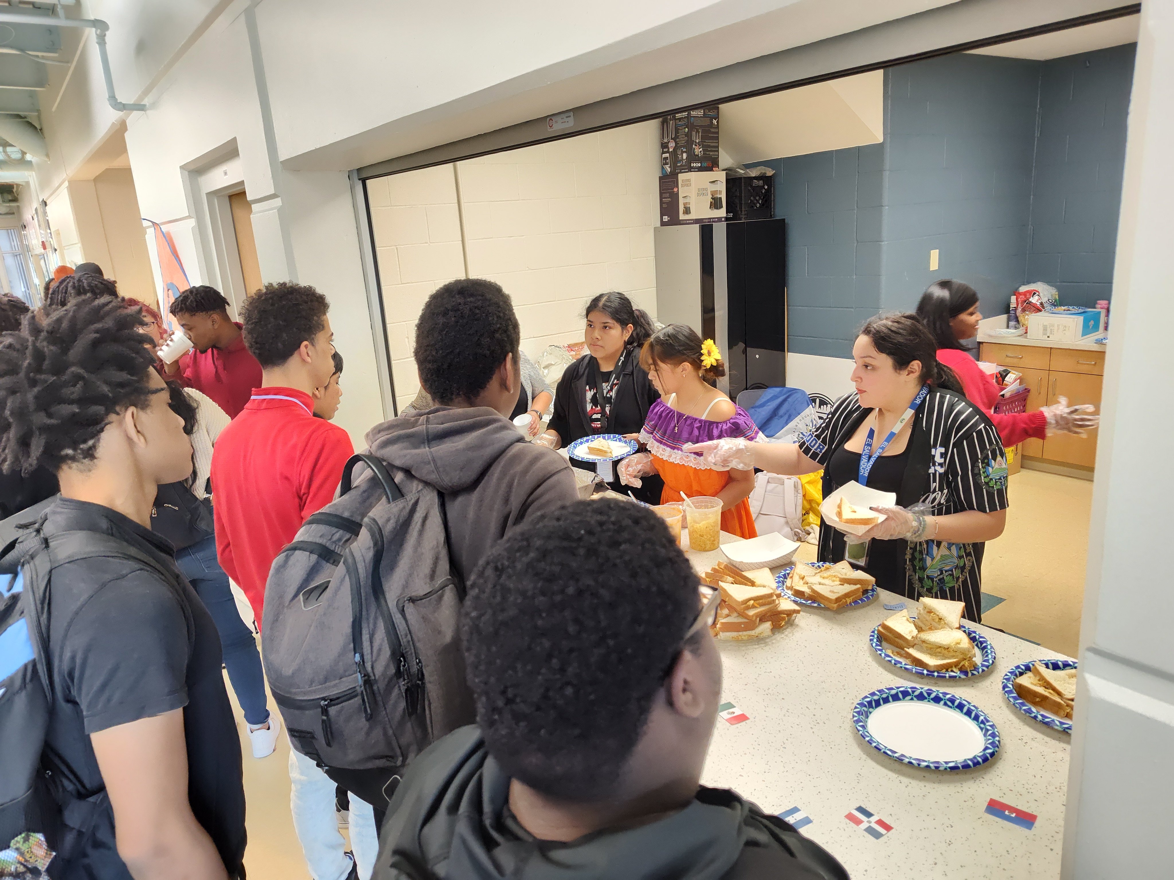 Serving Latin American Food